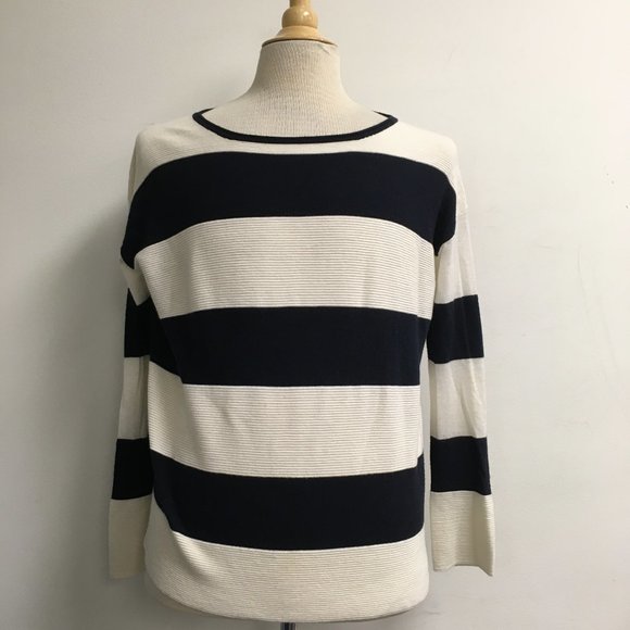 Vince Navy white stripe rugby sweater top M